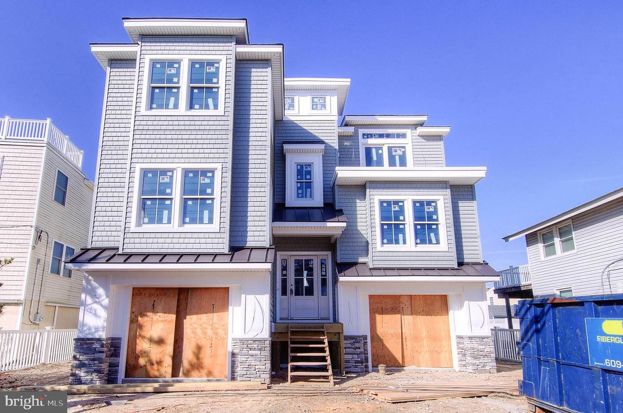 2904 Long Beach Boulevard - Photo 1