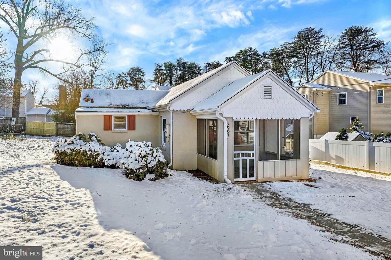 667 213TH Street - Photo 1