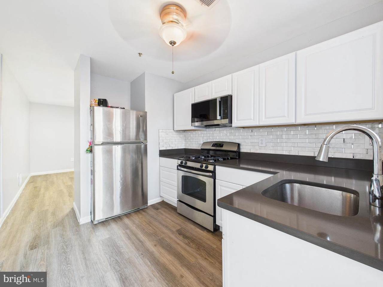 1023 Fulton Avenue - Photo 1