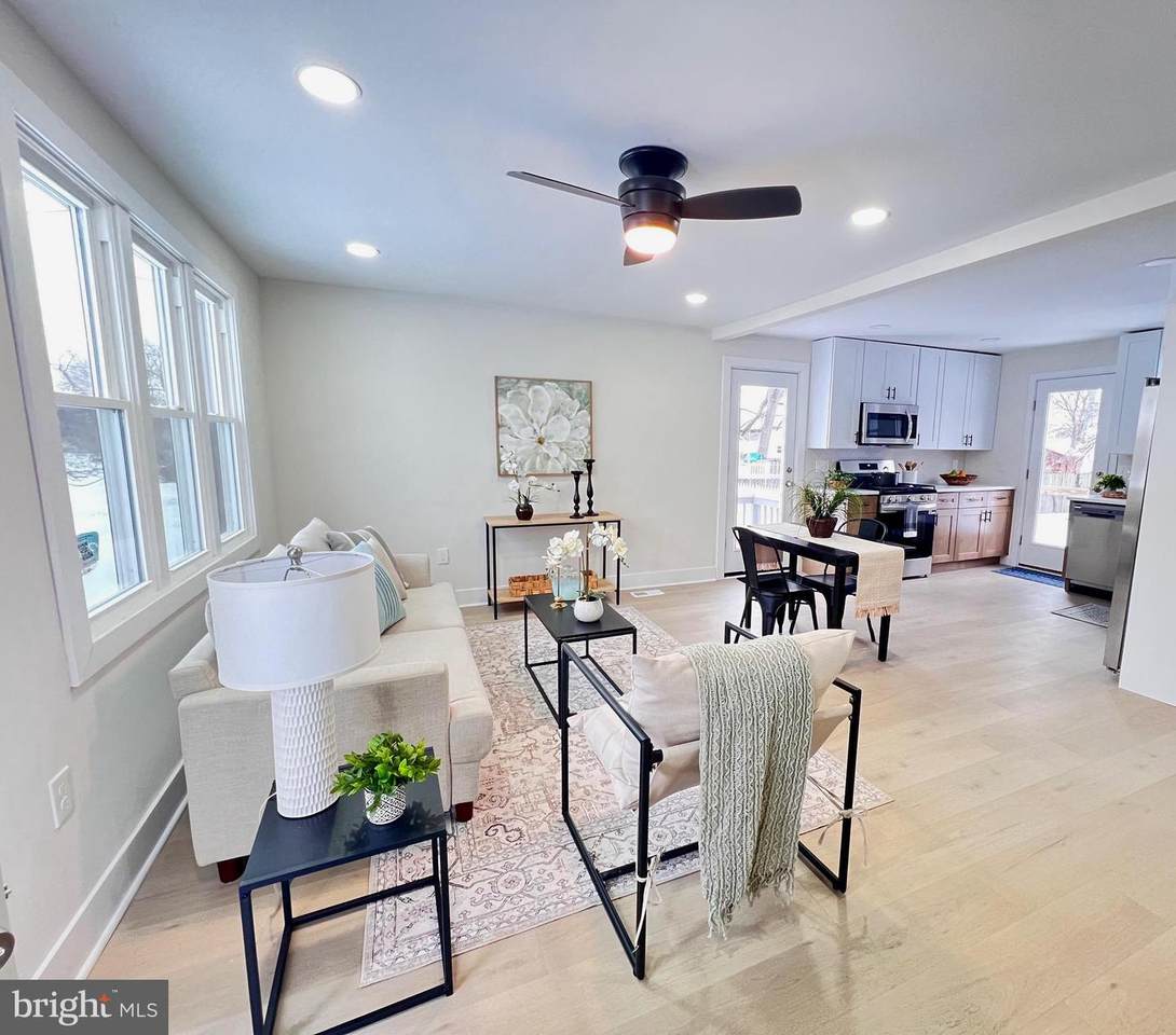 12 Cloverdale Road - Photo 1