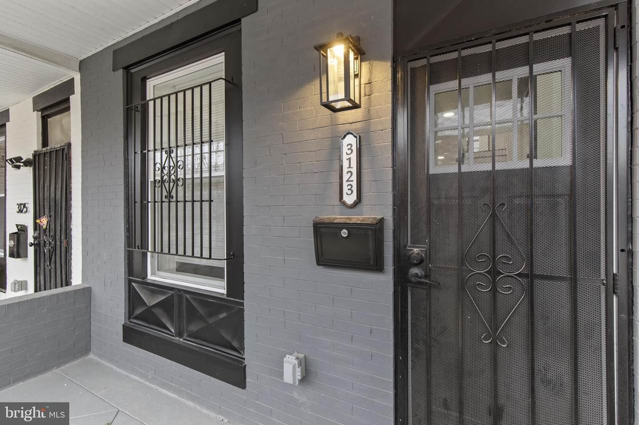 3123 Mcelderry Street - Photo 1