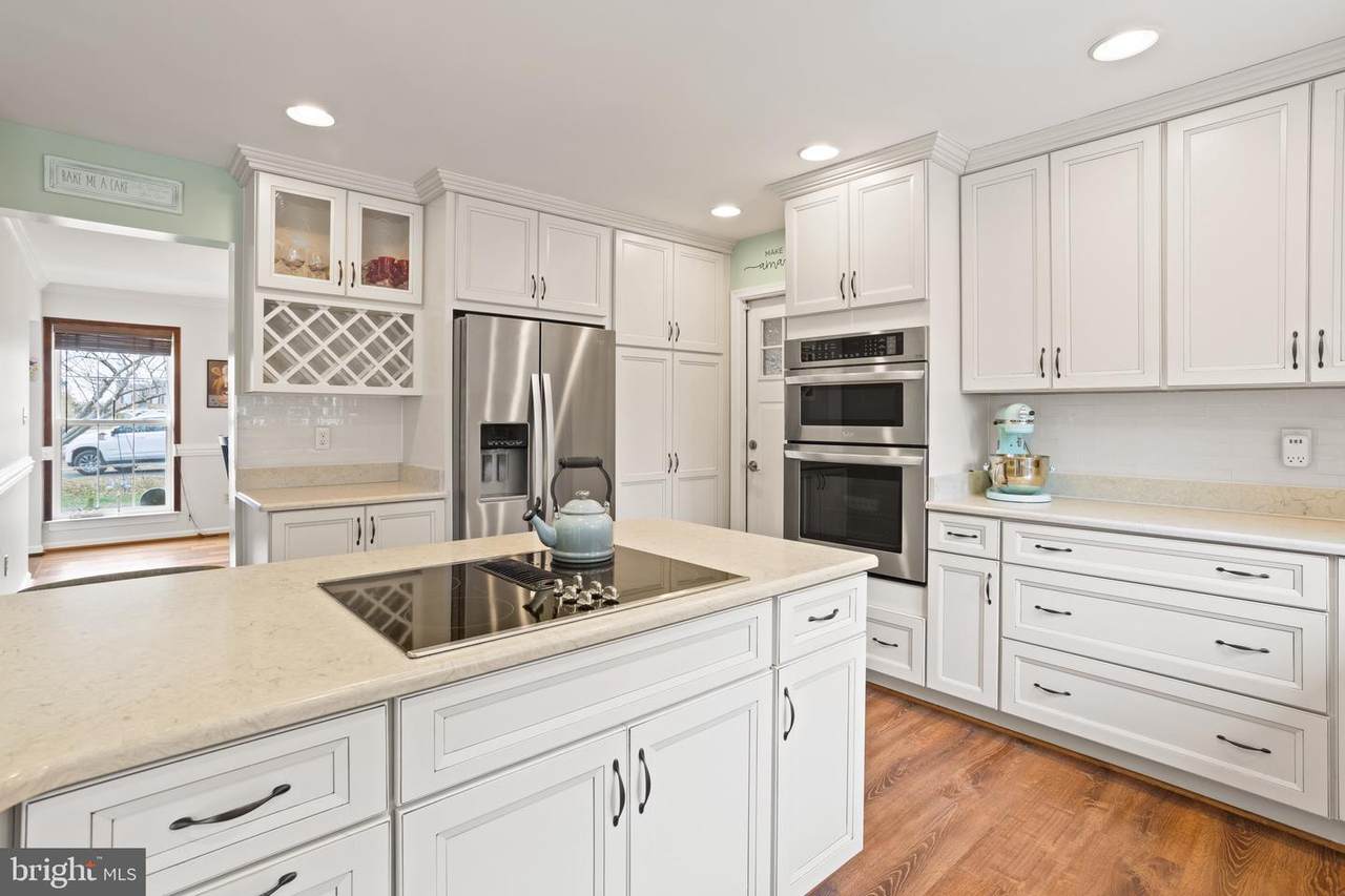 2030 Natures Way - Photo 1