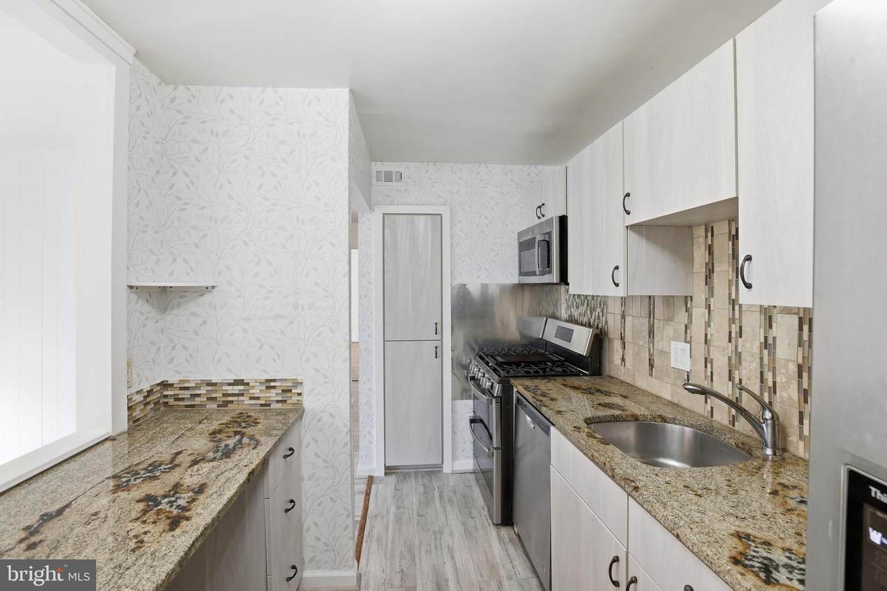 12207 Braxfield Court - Photo 1