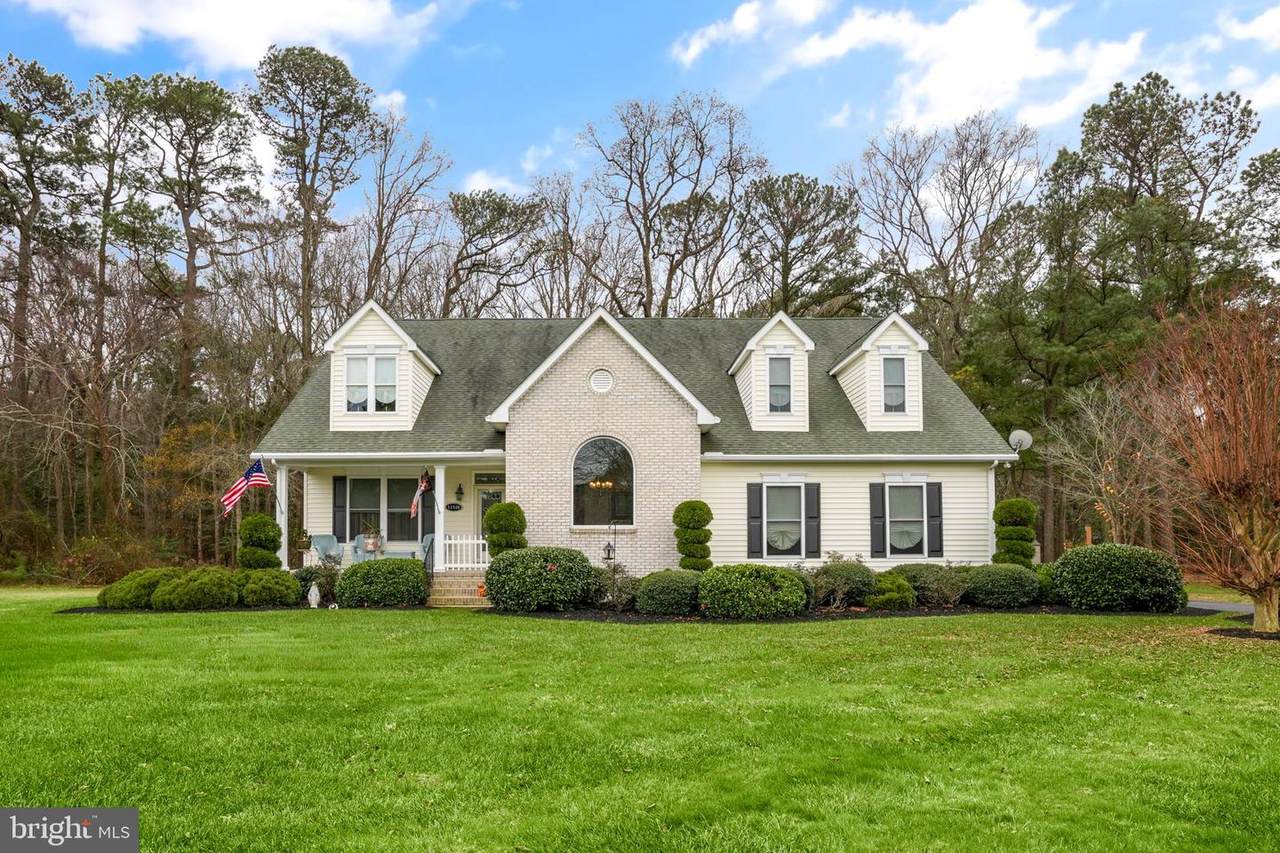 11530 Country Club Drive - Photo 1