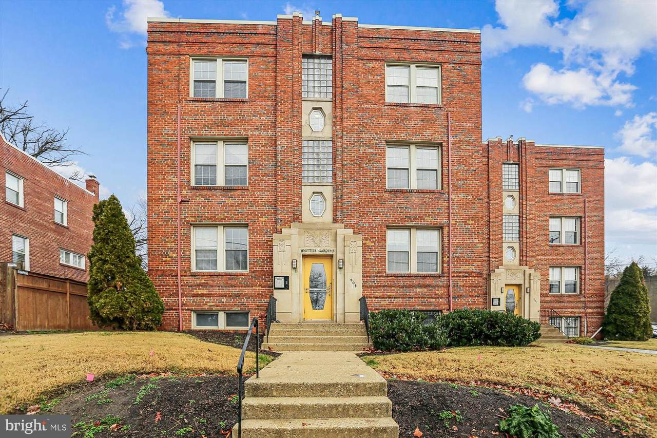 305 Whittier Street - Photo 1