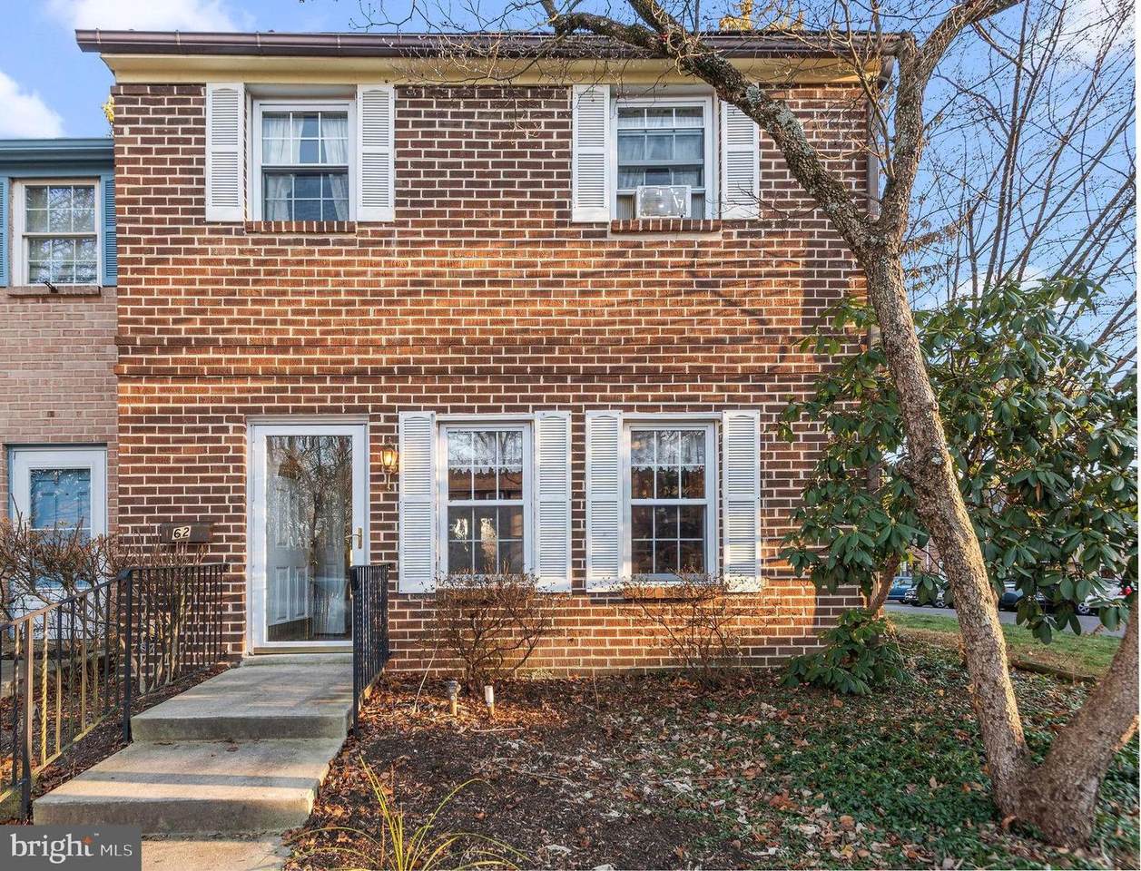 62 Constitution Avenue - Photo 1