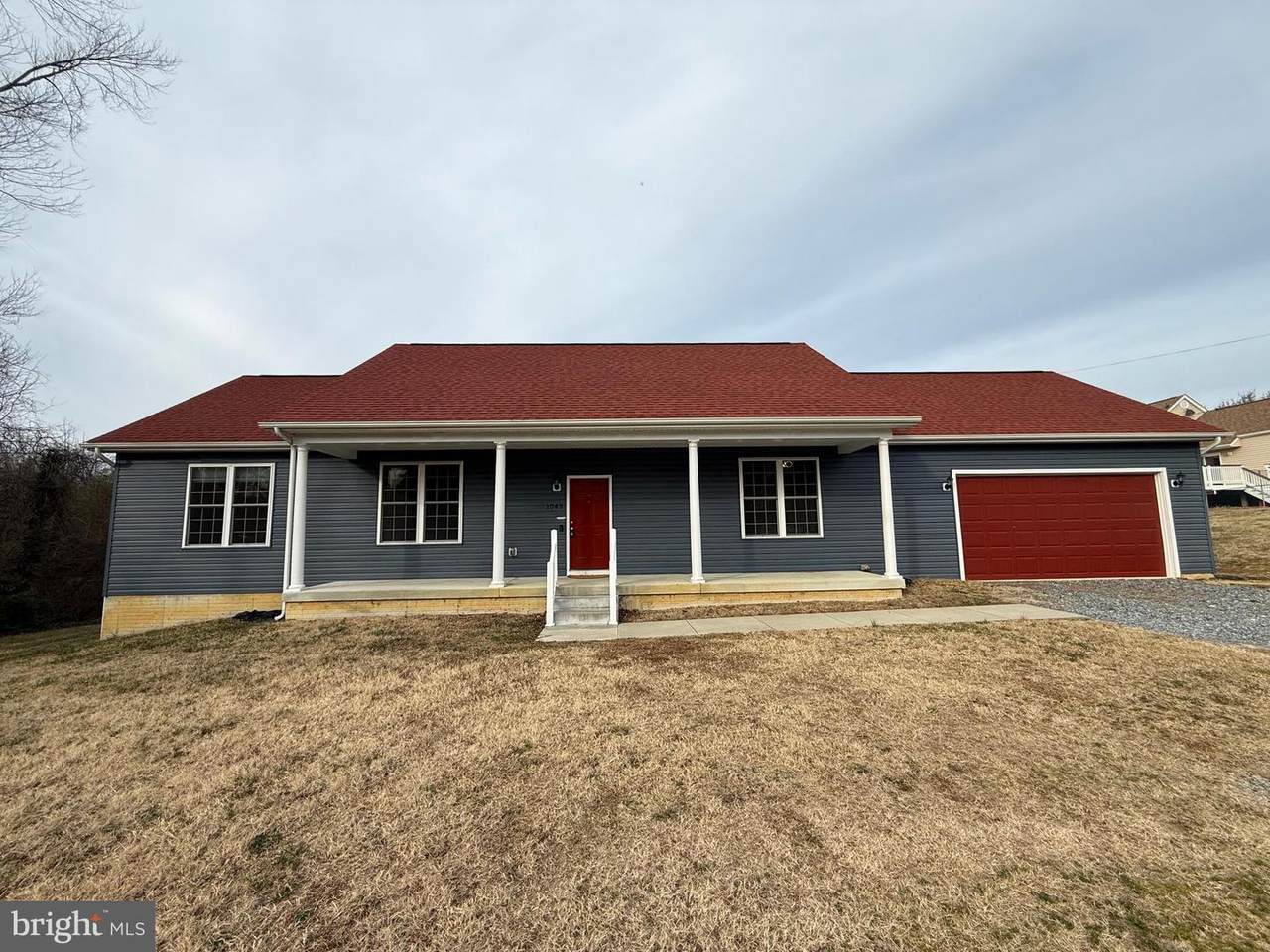 1043 Julian Drive - Photo 1