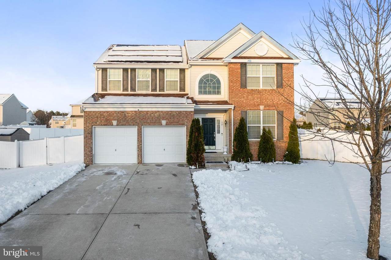 17 Westbury Drive - Photo 1