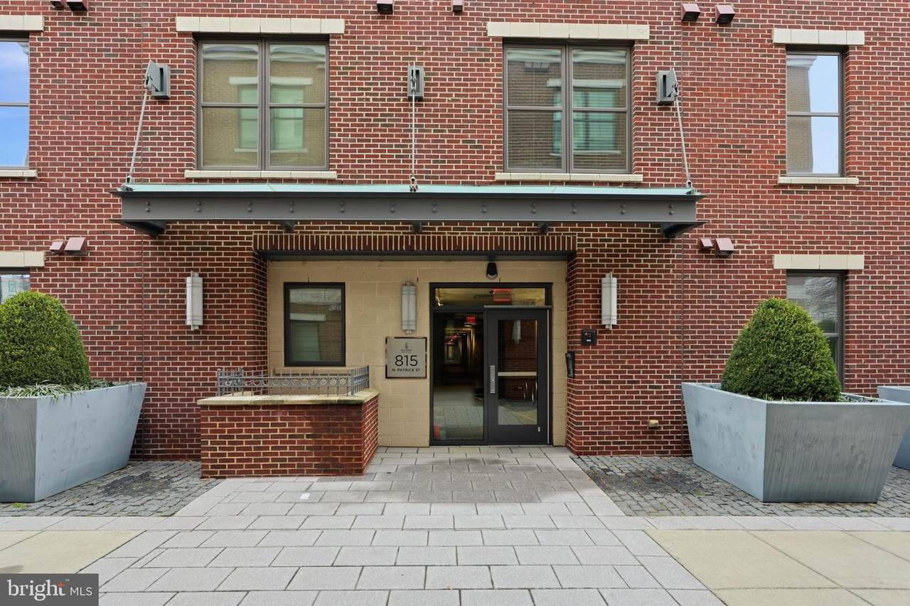 815 Patrick Street - Photo 1