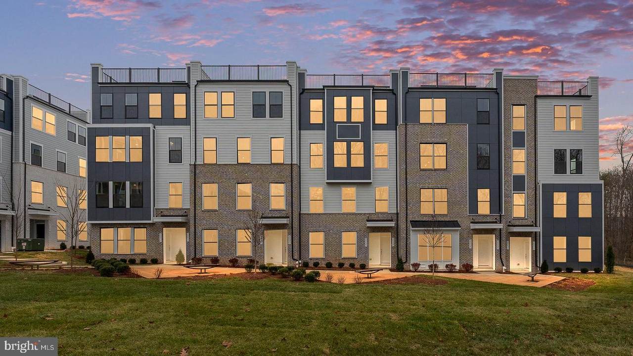 20821 Cloongee Terrace - Photo 1