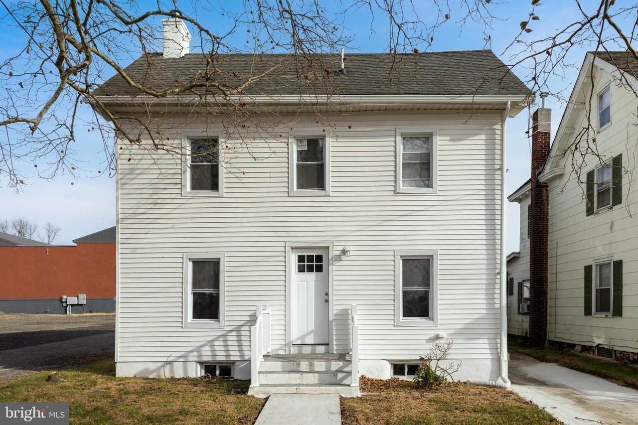 395 Main Street - Photo 1