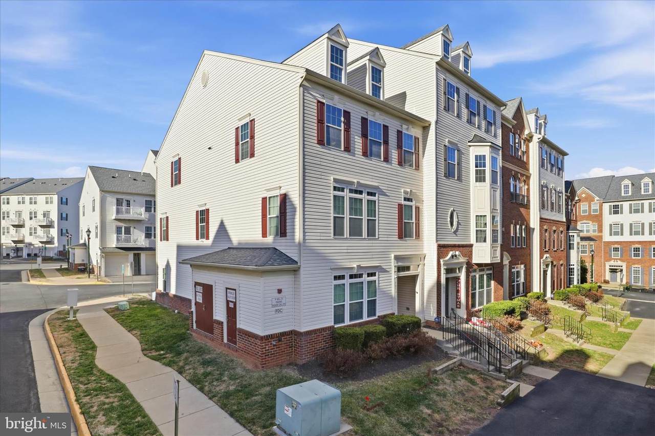 7455 Brunson Circle - Photo 1