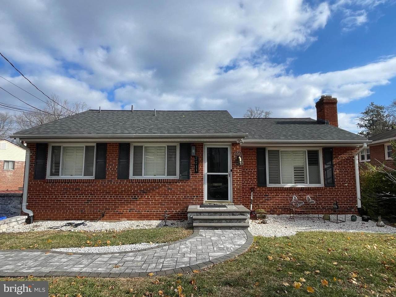 2211 Mark Court - Photo 1