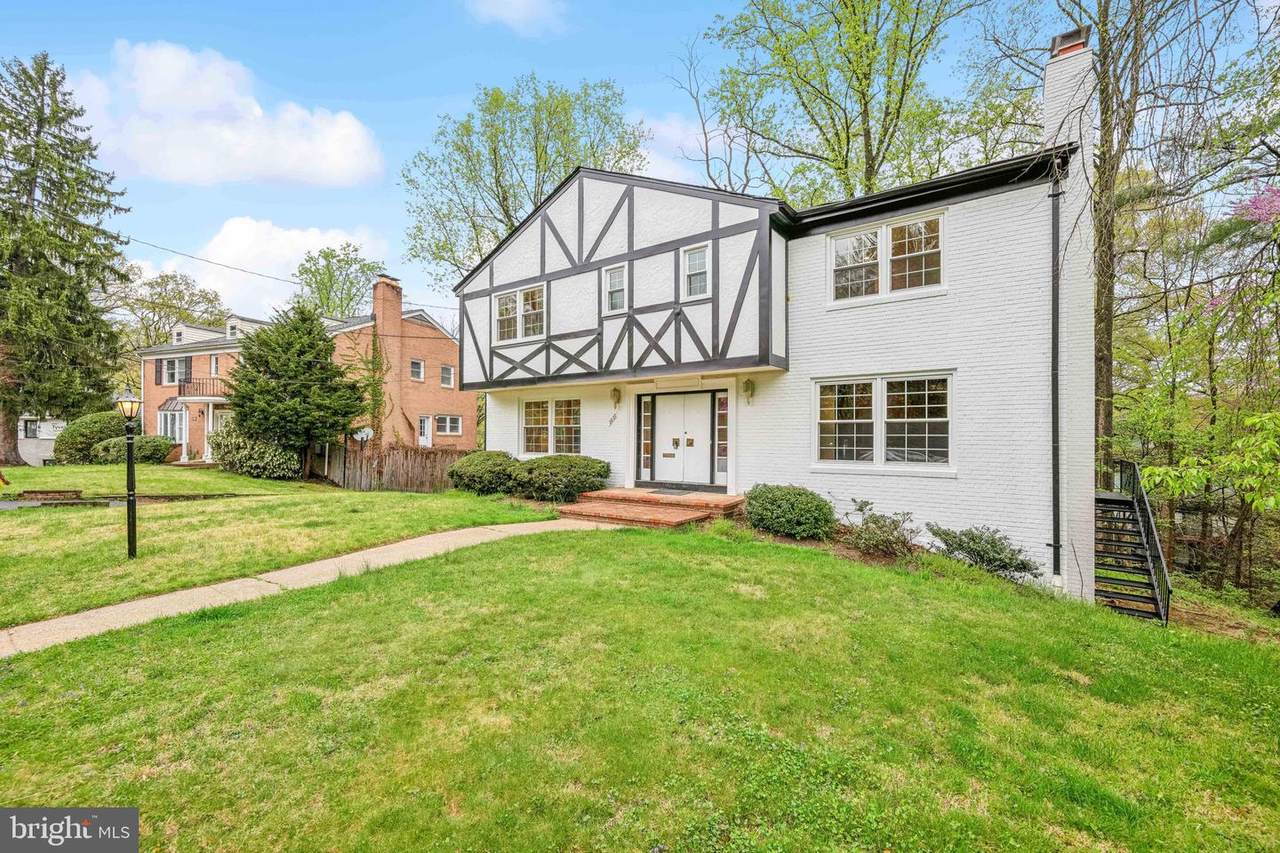 2827 Ellicott Street - Photo 1