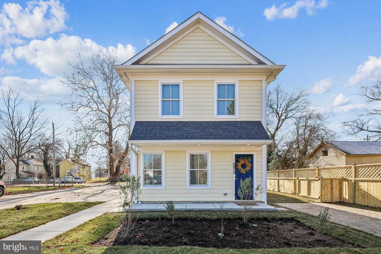 607-A & B North Street - Photo 1