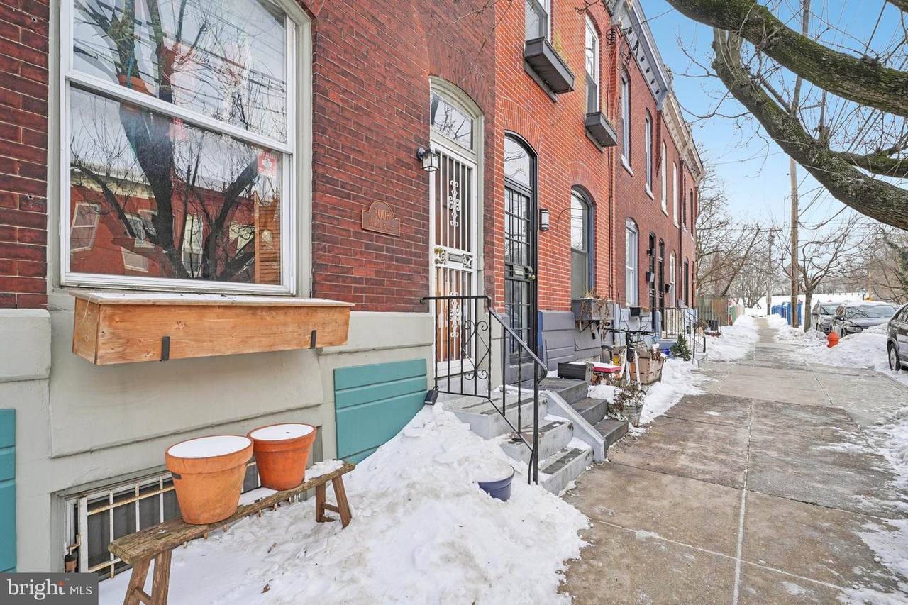 3008 Poplar Street - Photo 1