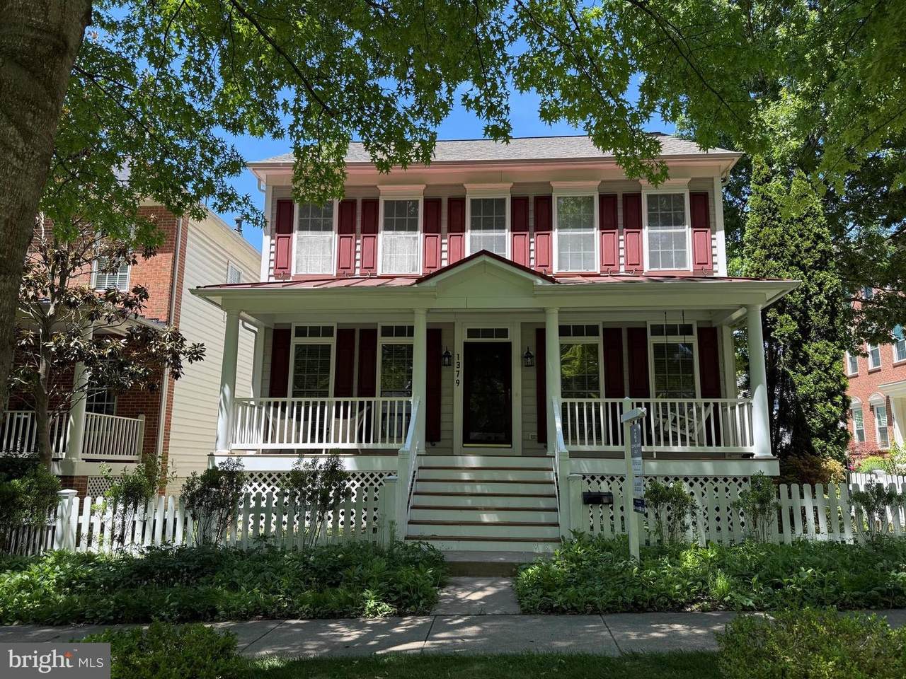 1379 Main Street - Photo 1