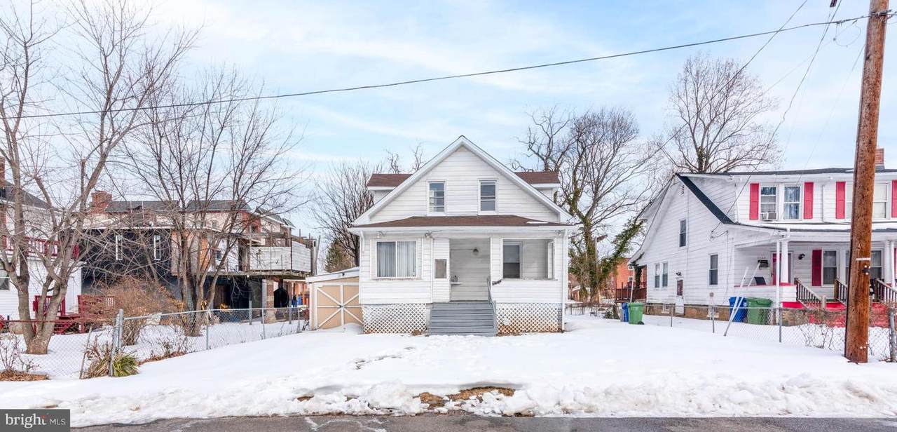 5304 Merceron Avenue - Photo 1