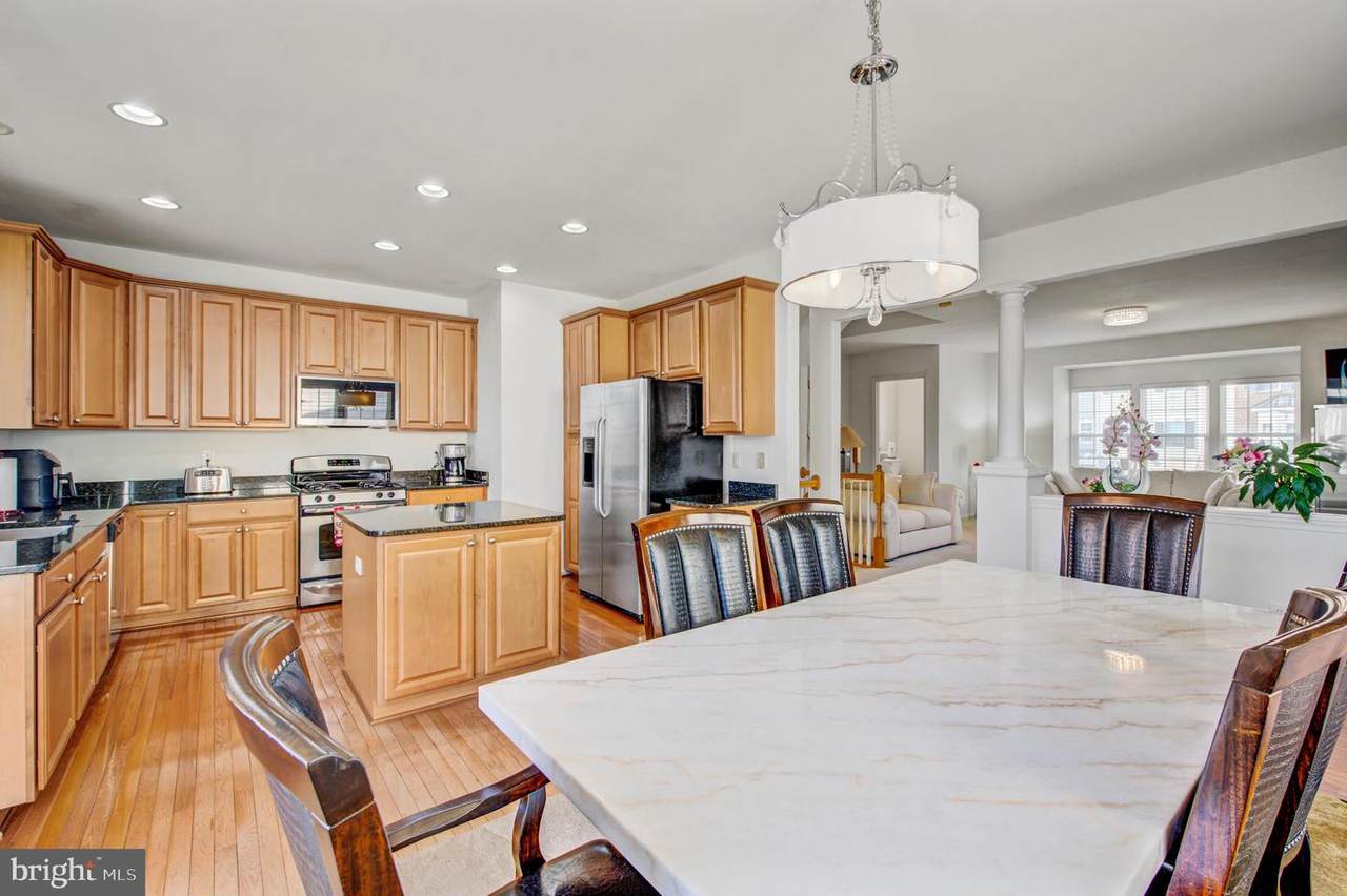 522 Boxwood Lane - Photo 1