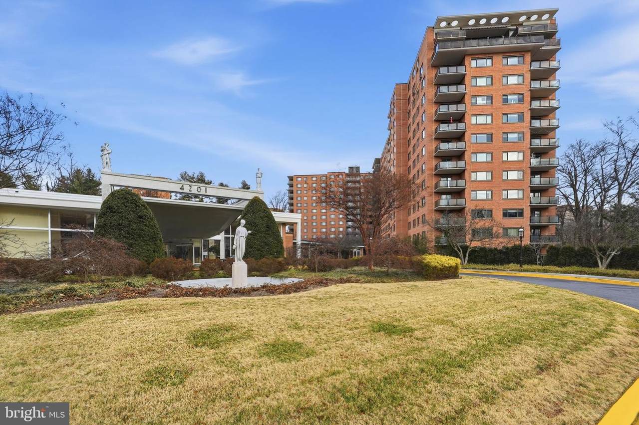 4201 Cathedral Avenue - Photo 1