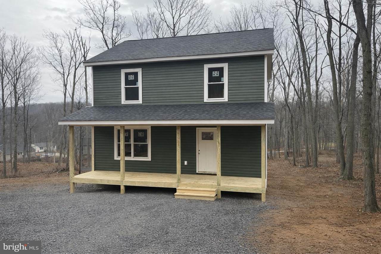 718 Panther Drive - Photo 1