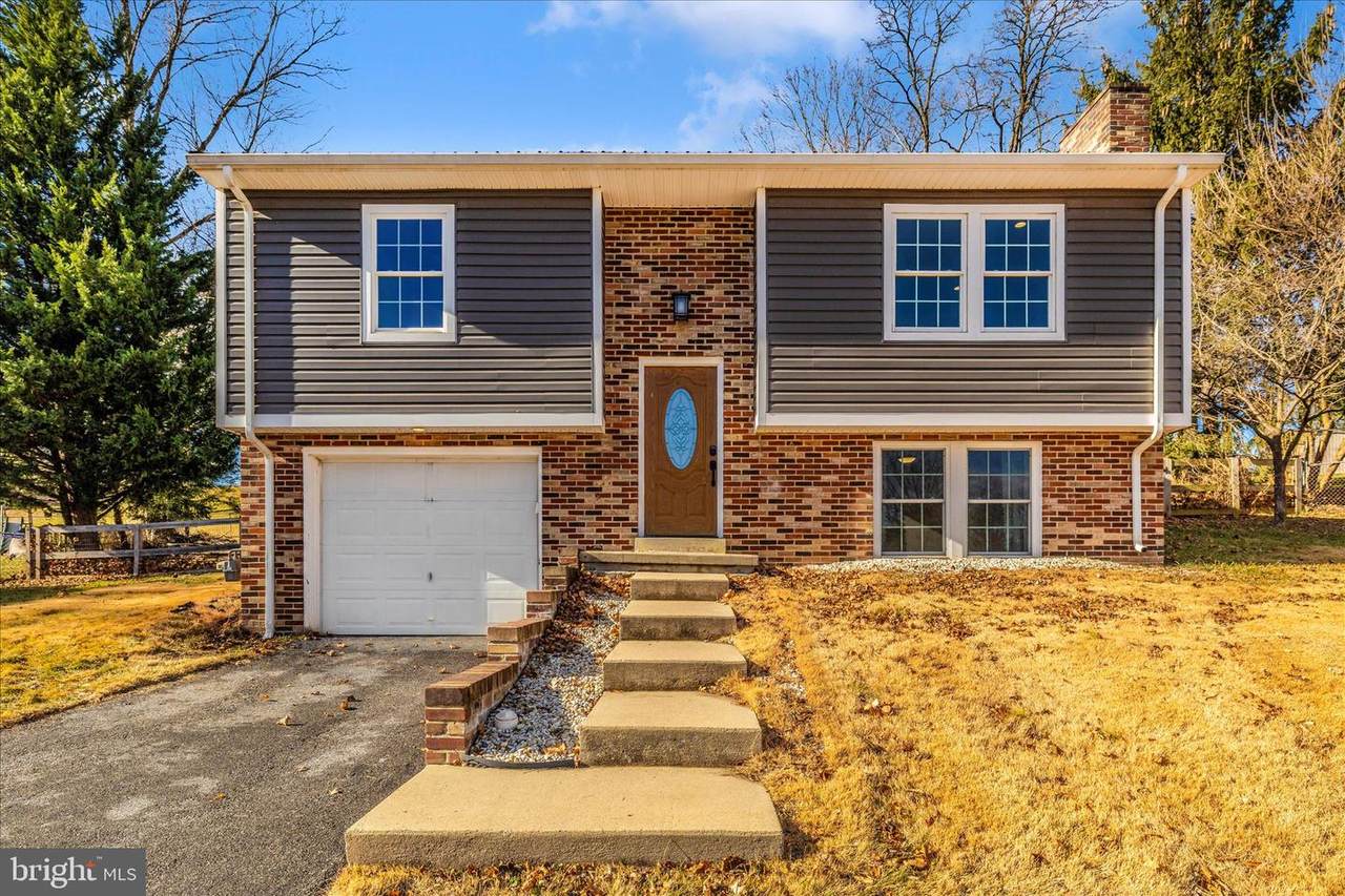 17818 Stone Valley Circle - Photo 1