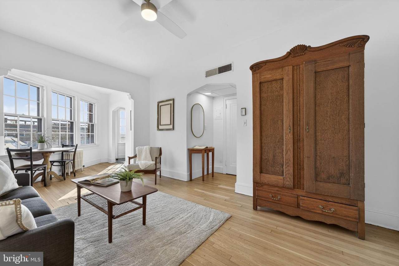 644 Massachusetts Avenue - Photo 1