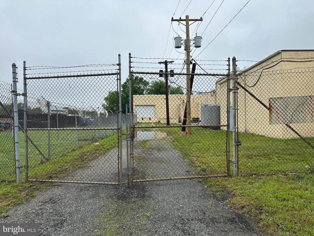 1395 Suckle Highway - Photo 1