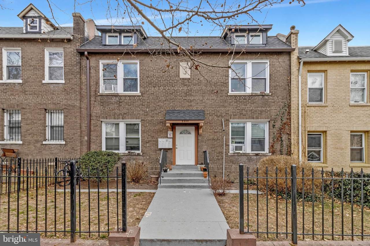 1111 Queen Street - Photo 1