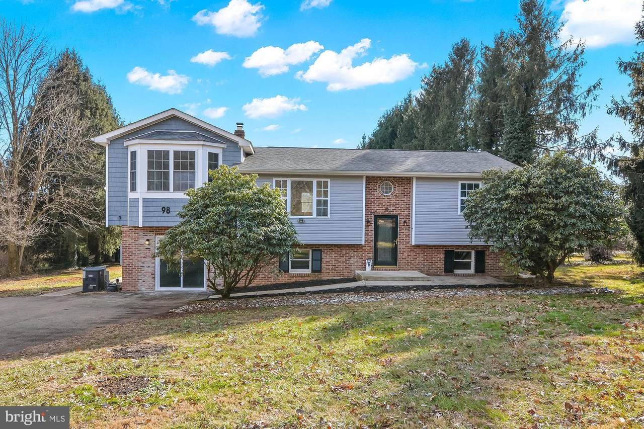 98 Red Hill Road - Photo 1