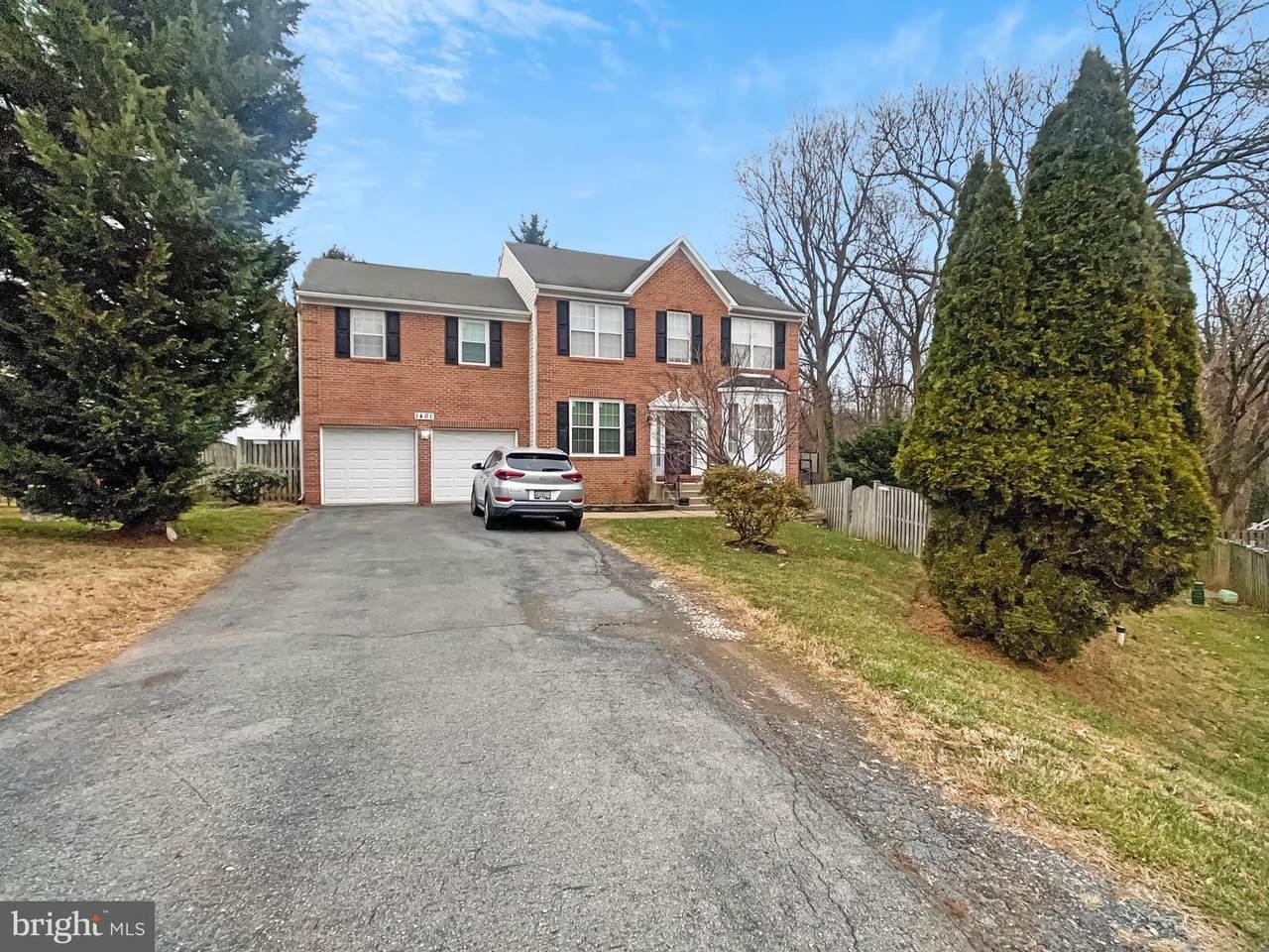 1401 Jasper Street - Photo 1