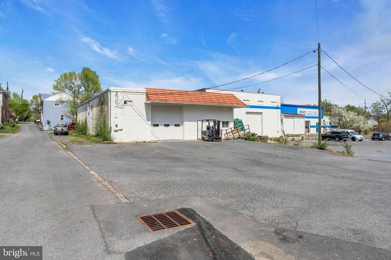 449 Cameron Street - Photo 1