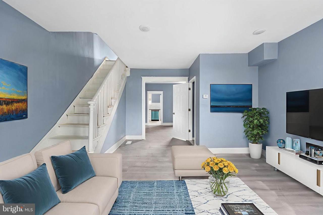6714 Smedley Street - Photo 1