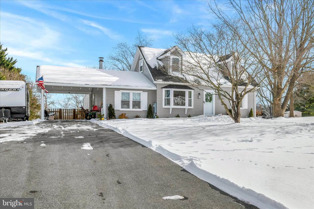 7997 Pleasant Court - Photo 1