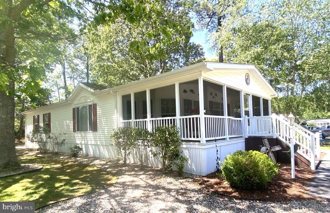26760 Castaway Circle - Photo 1