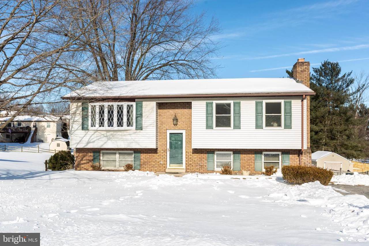 2914 Holland Drive - Photo 1