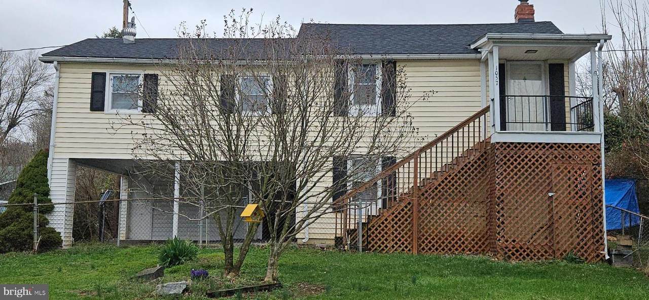 1057 Foreman Lane - Photo 1