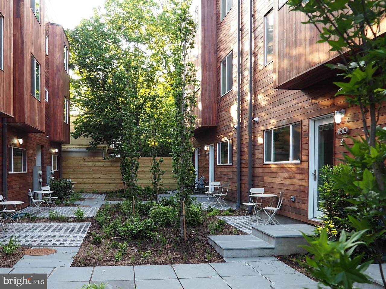 446 Ridge Street - Photo 1