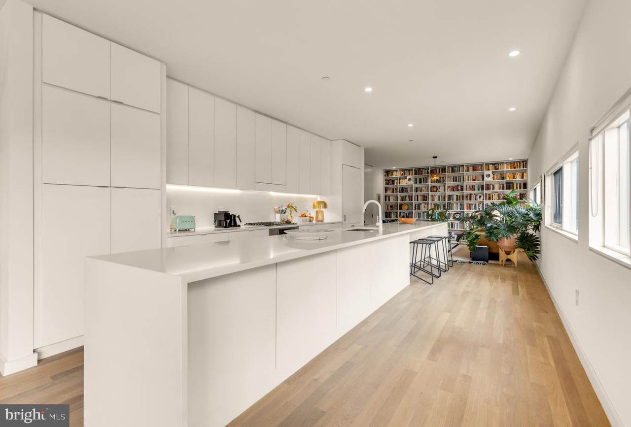 1501 4TH Street - Photo 1