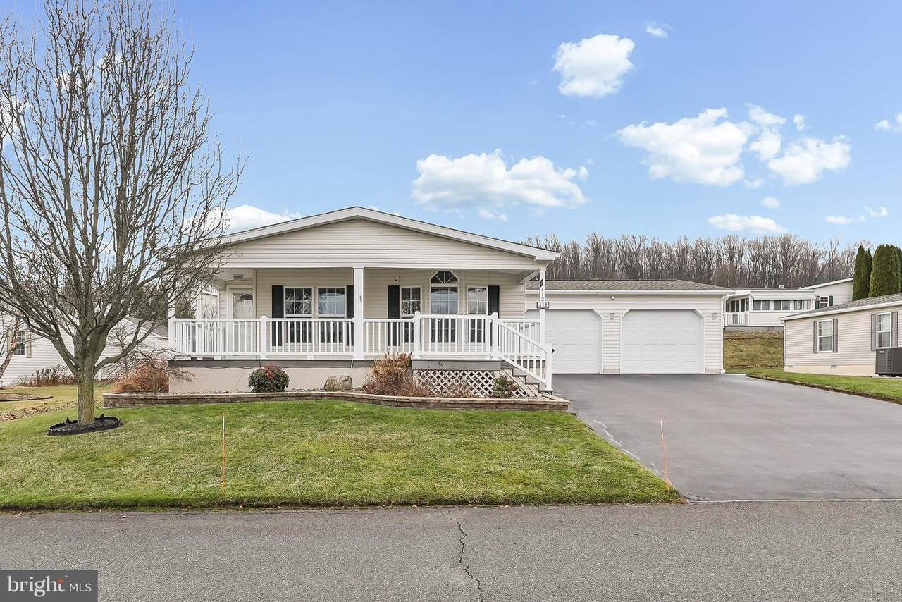 412 Aspen Street - Photo 1