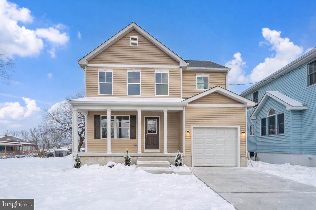 105 Washington Avenue - Photo 1