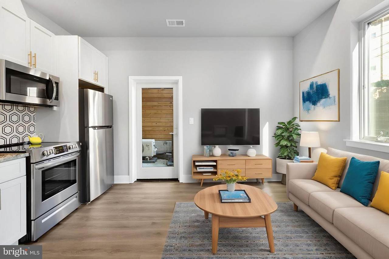 2119 Front Street - Photo 1