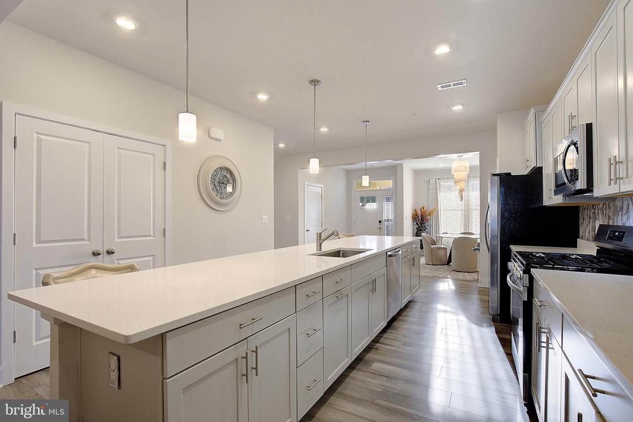 10660 Grand Teton Pl - Photo 1