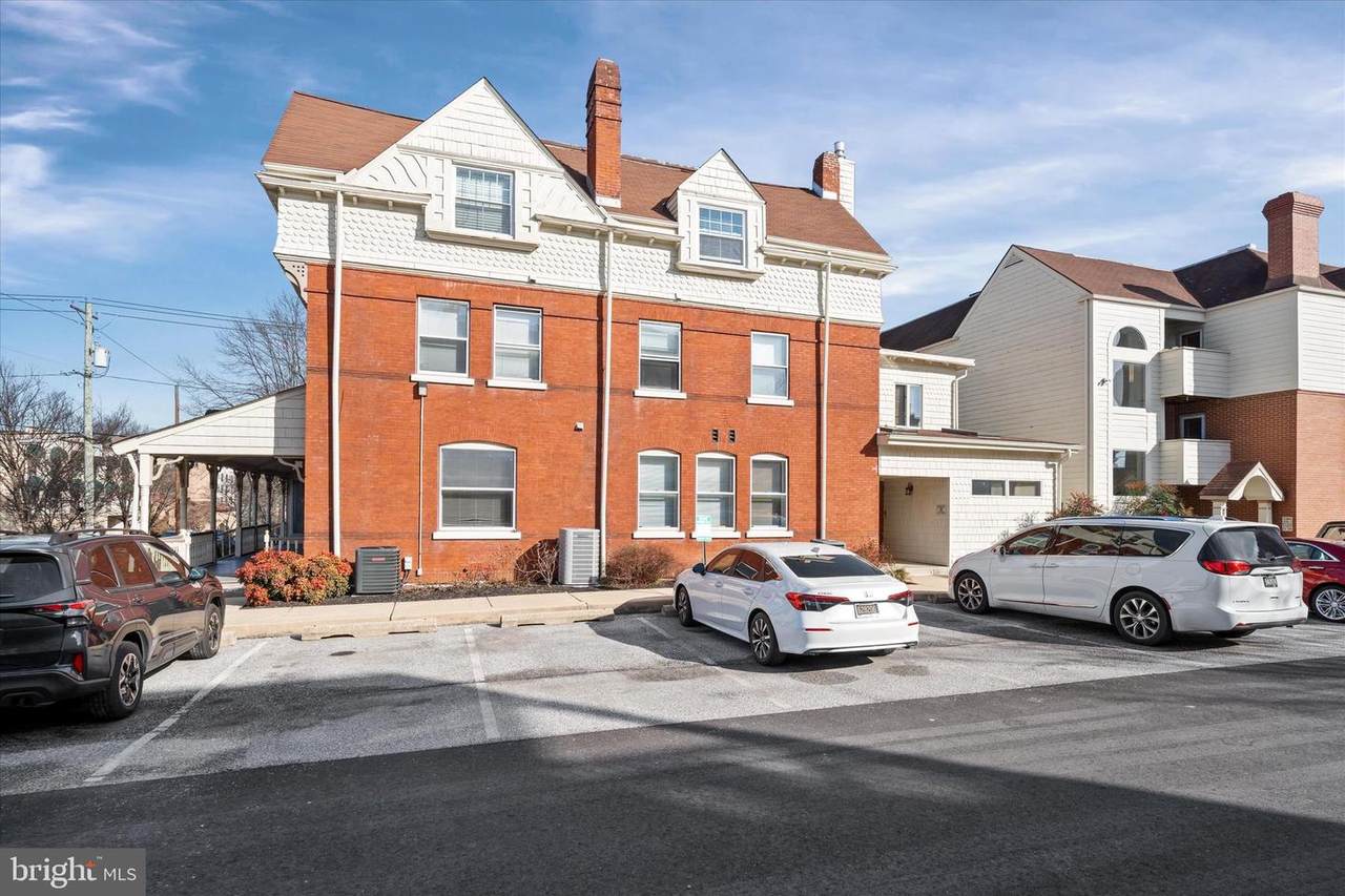 1504 Broom Street - Photo 1