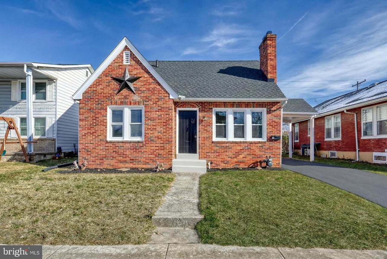 327 Norway Street - Photo 1