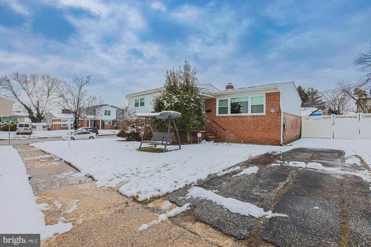 6600 Linco Avenue - Photo 1