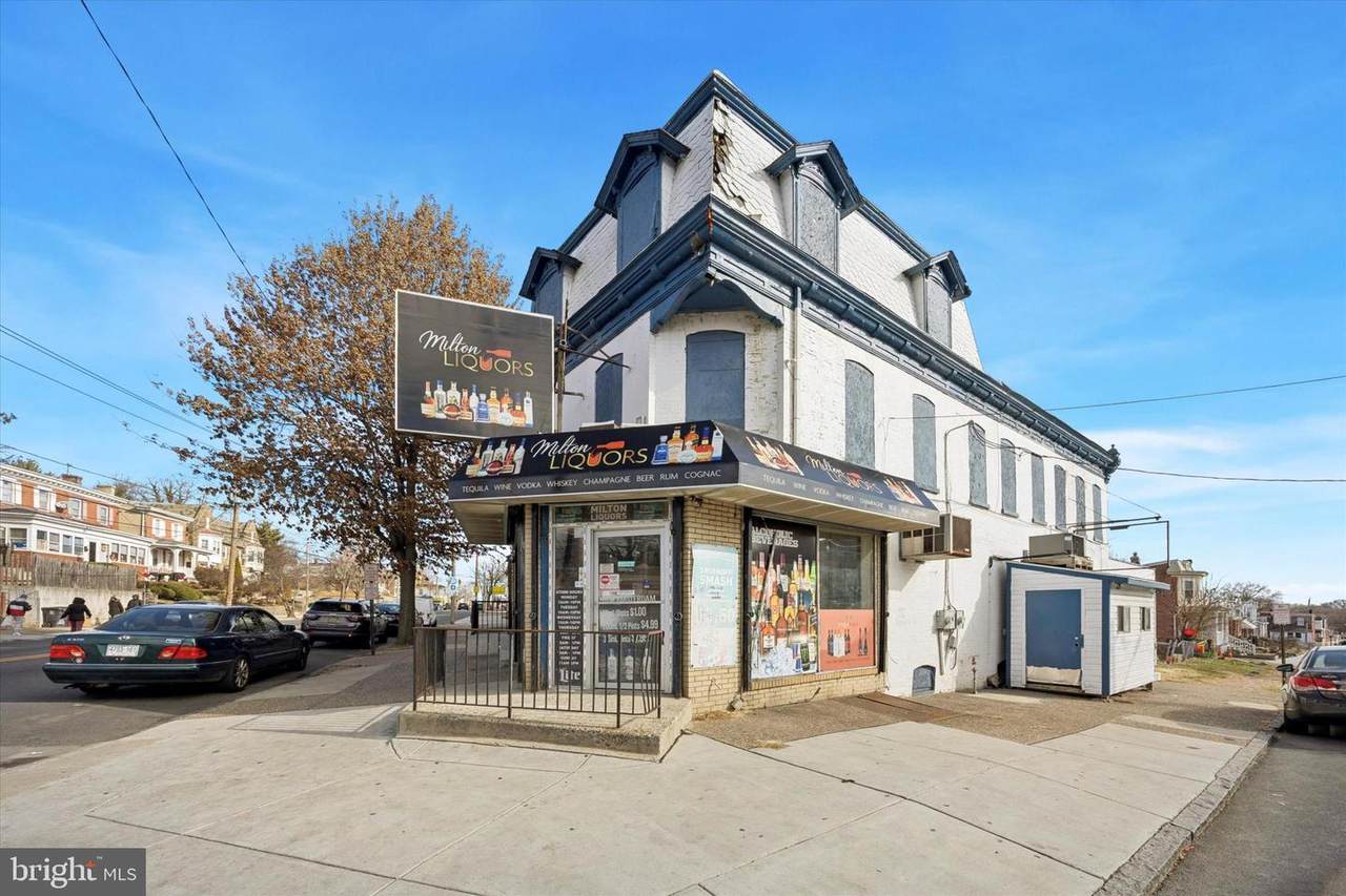 2300 Market Street - Photo 1