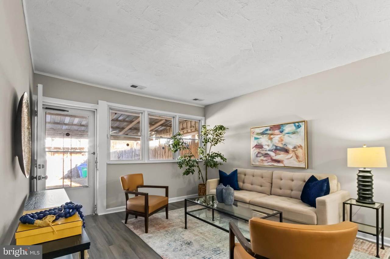 7736 Oxman Road - Photo 1