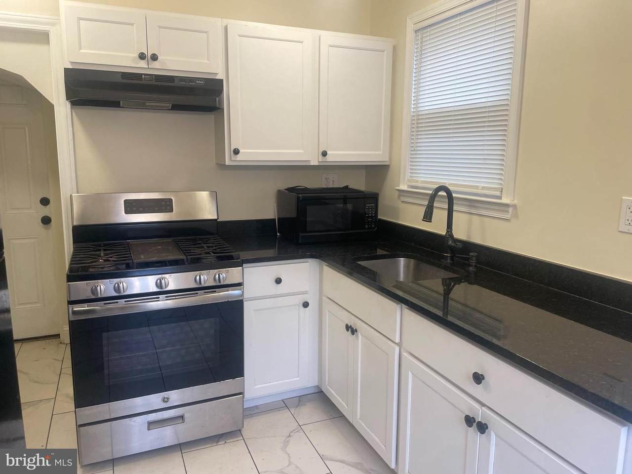 7902 Garland Avenue - Photo 1