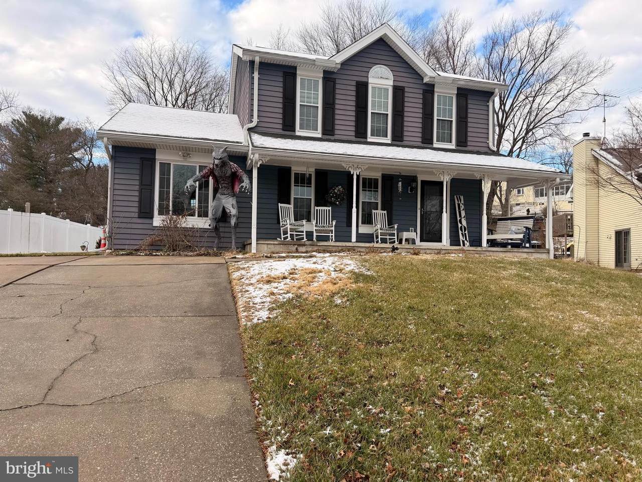215 Hitching Post Drive - Photo 1